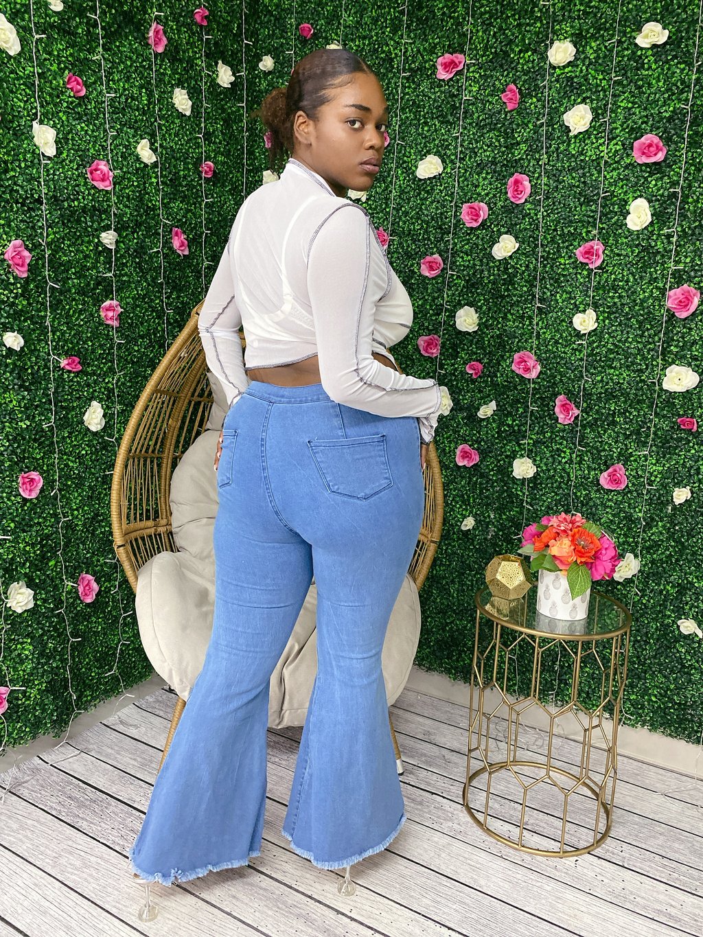 Ripped Bell Jeans (plus) – Virtuous Styles Boutique